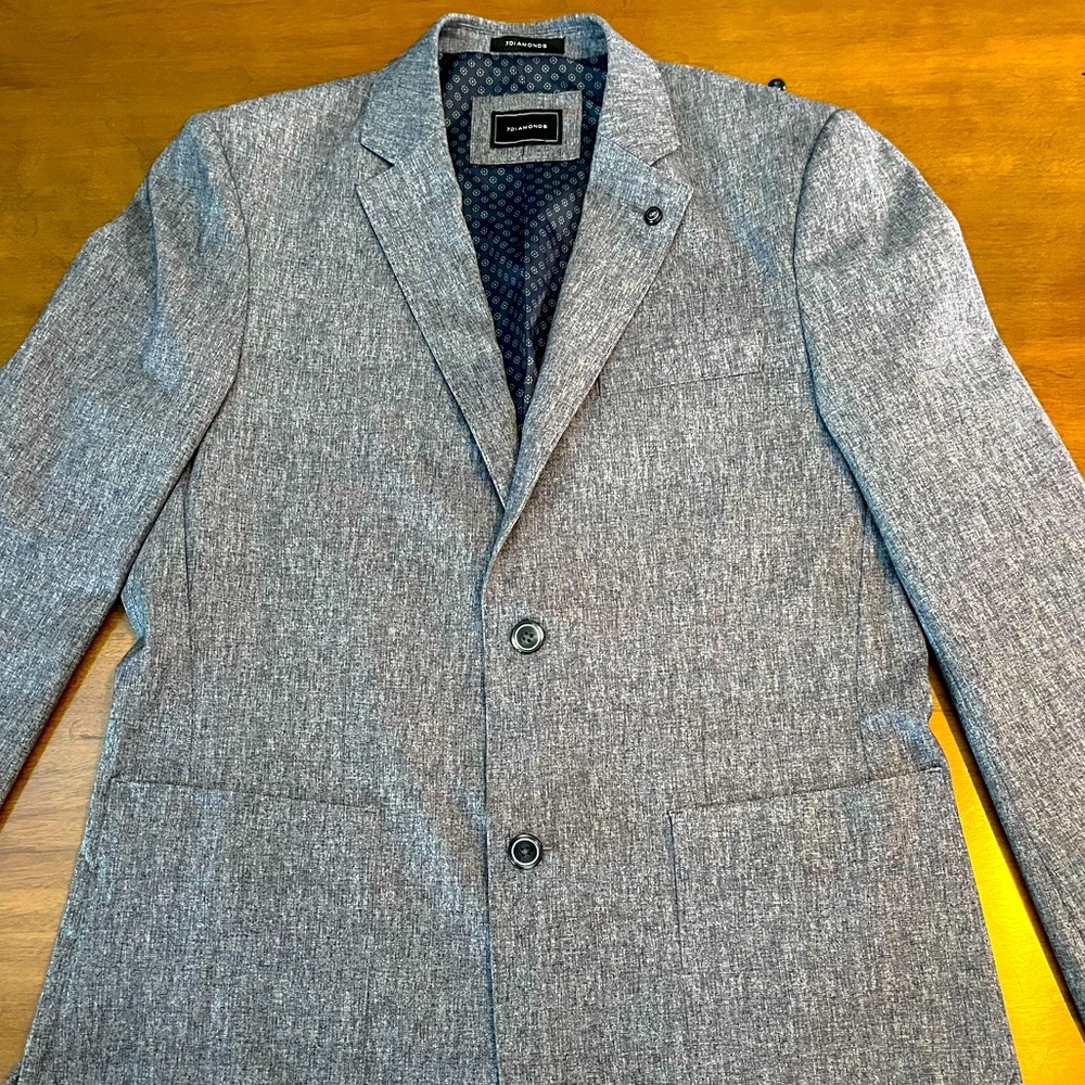 NWOT 7 Diamonds Grey Blazer